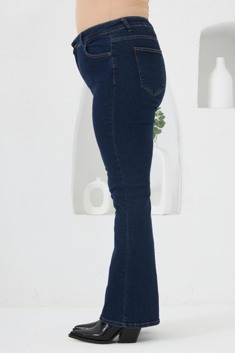 Blue Casual Plus Size Mom Jeans With Flare Leg