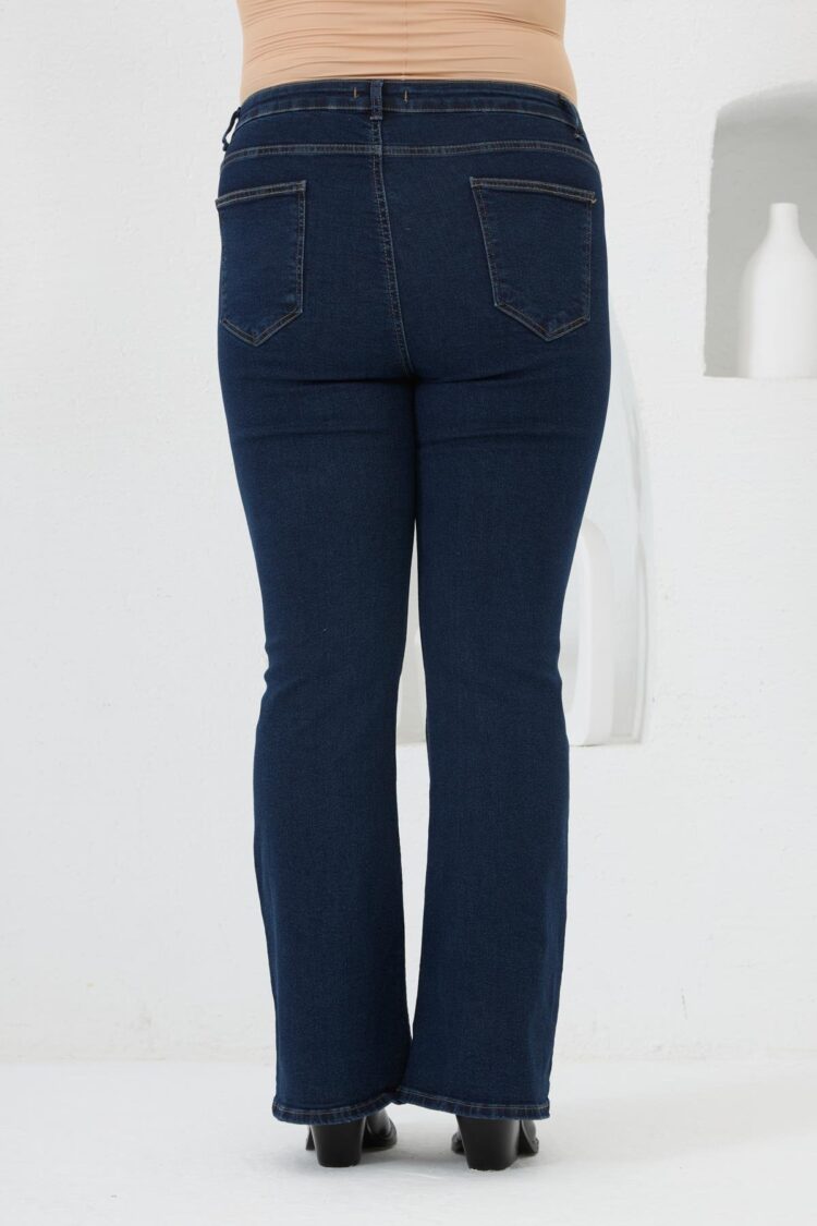 Blue Casual Plus Size Mom Jeans With Flare Leg