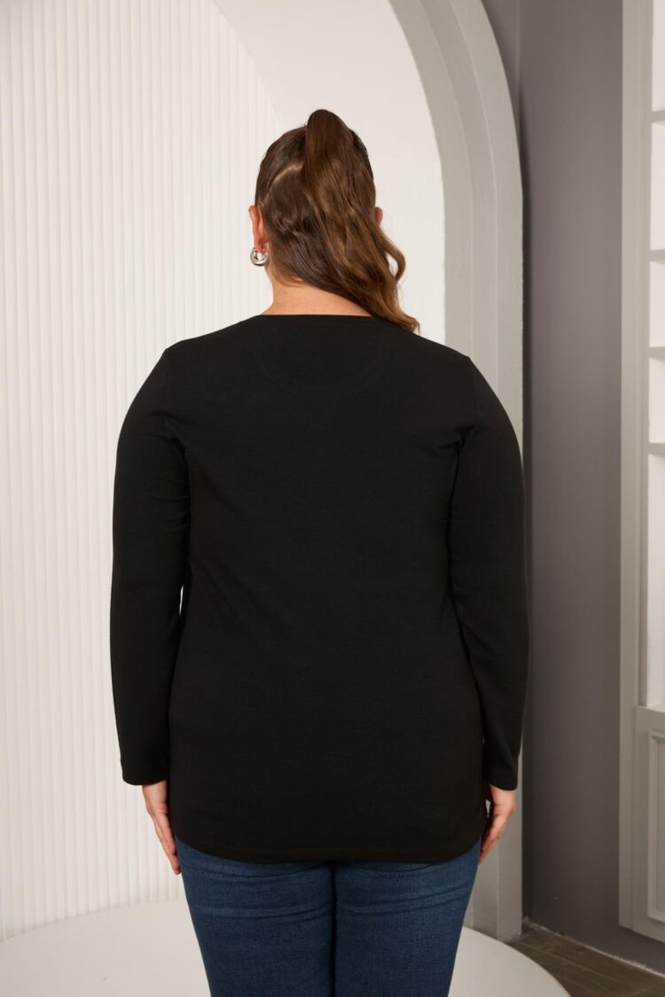 Plus Size Blouse - Elegant Casual Fit
