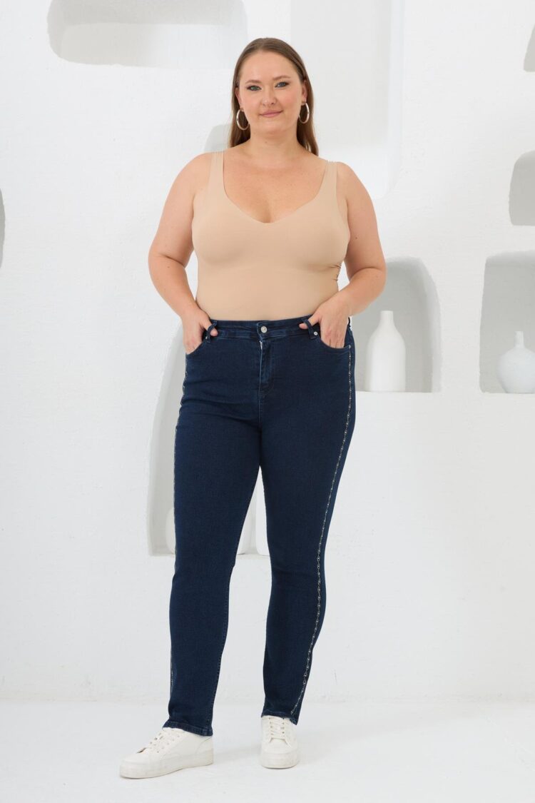 Blue Plus Size Mom Jeans With Skinny Leg