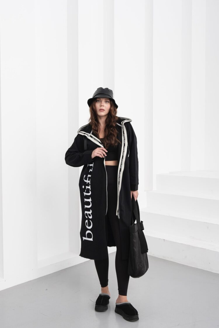 Oversized Fit Hooded Neck Sweatshirt