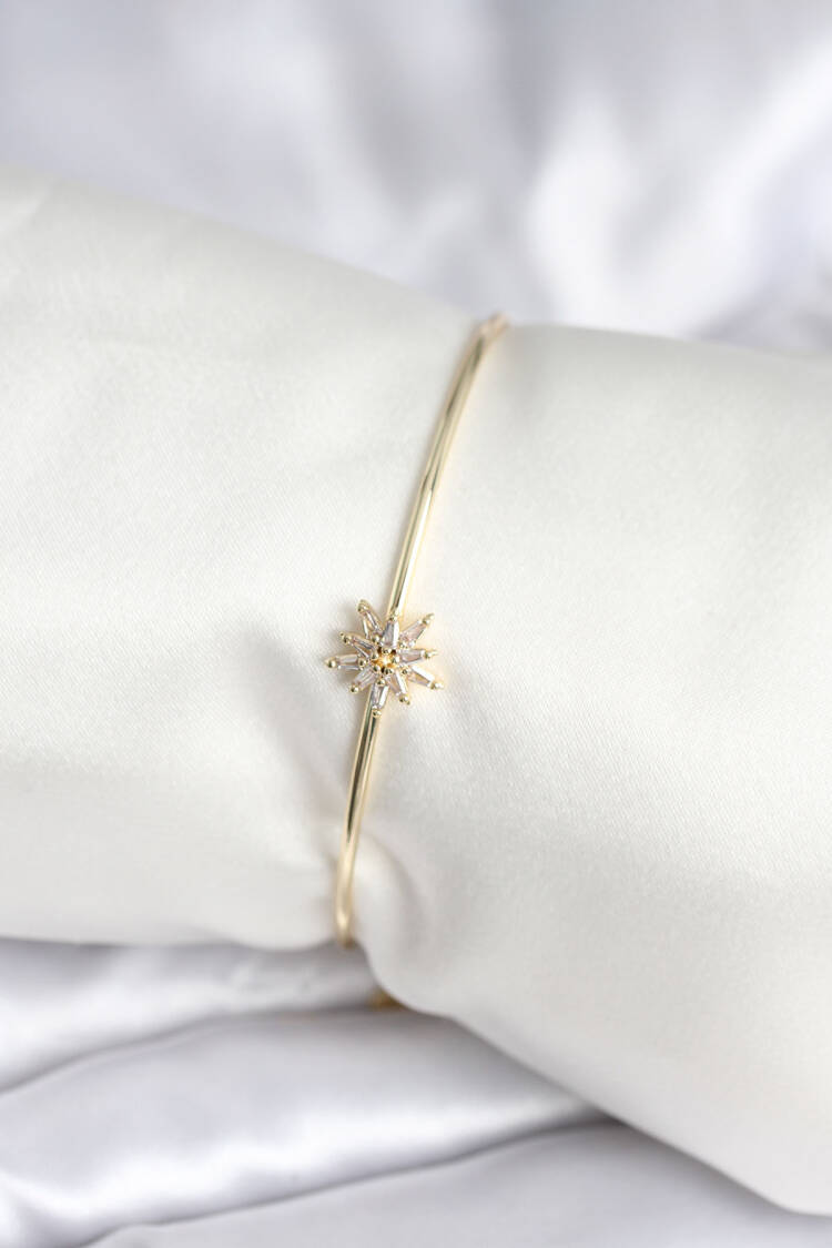Gold Color Brass Women's Bracelet With Star Figure - Brand: Ebijuteri - Women & Kids, Baby Clothes Wholesale - Globality Store