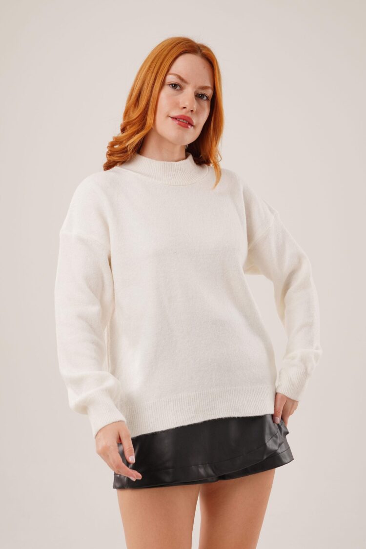 Sweater With High Neck For Casual & Elegant Wear - Brand: Lustrin - Women & Kids, Baby Clothes Wholesale - Globality Store