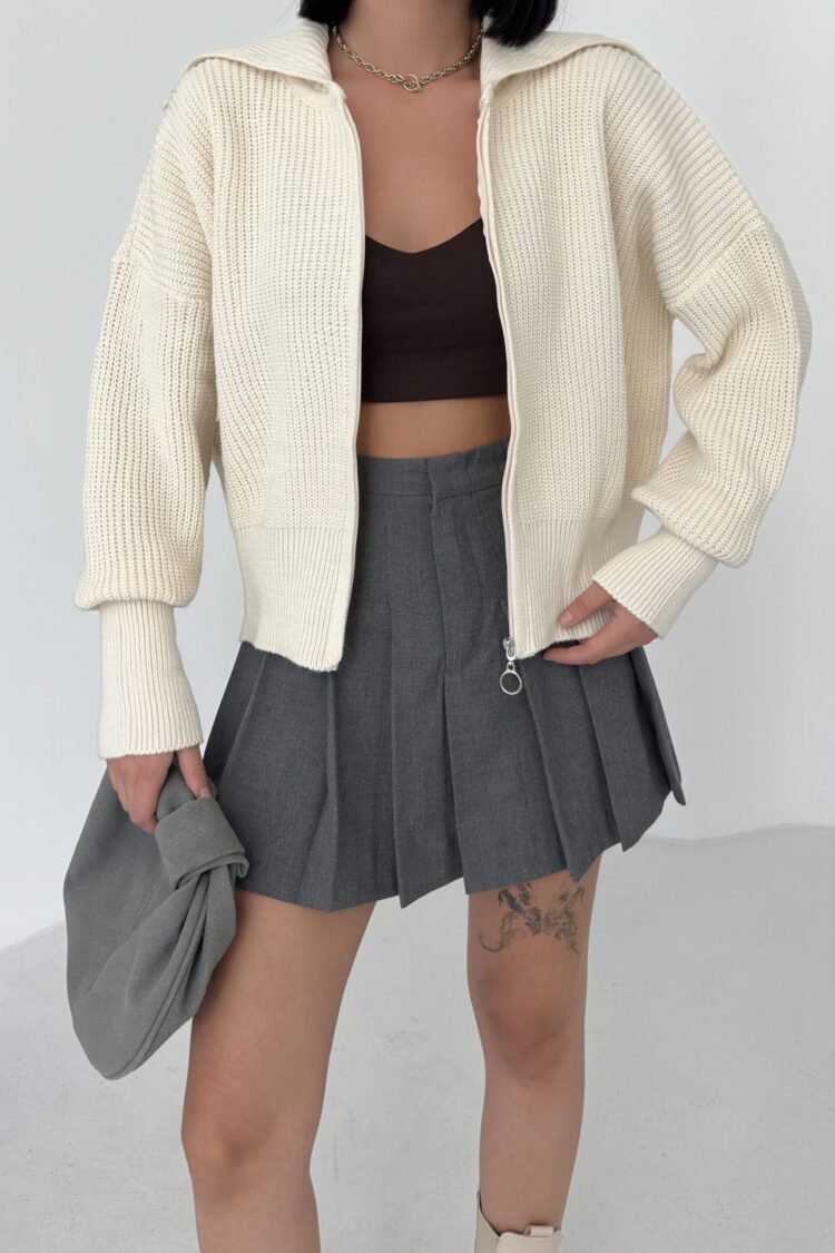 Beige Sweater With Hooded Neck And Oversized Fit
