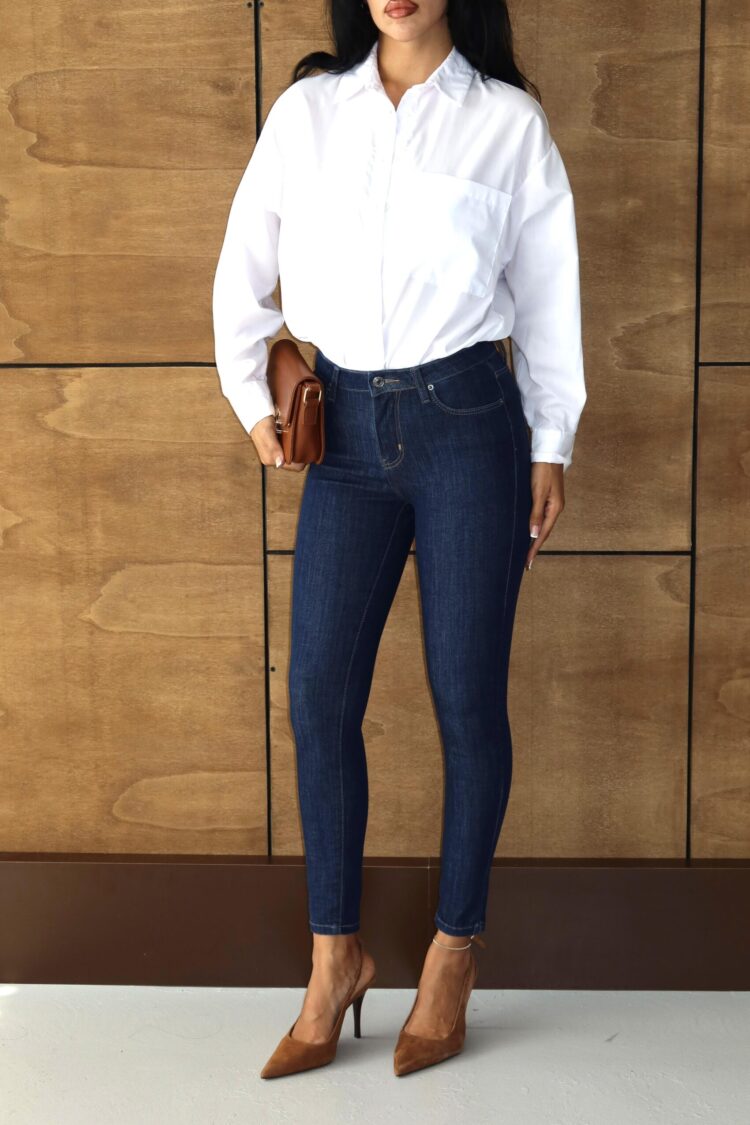 Mom Jeans With High Waist And Skinny Leg