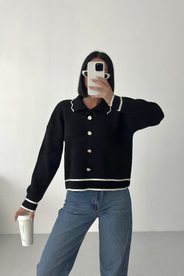 Sweater With Polo NeckLong Sleeves