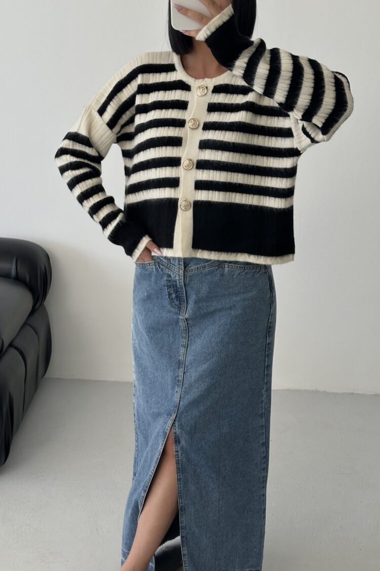 Striped Oversized Crop Cardigan