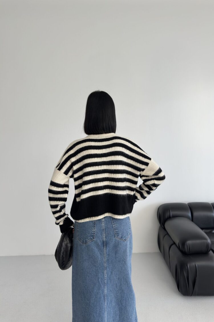 Striped Oversized Crop Cardigan