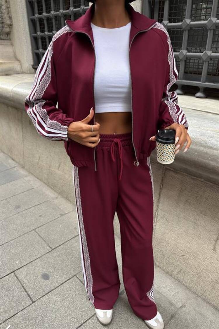 Stripe And Lace Detailed Sports Suit