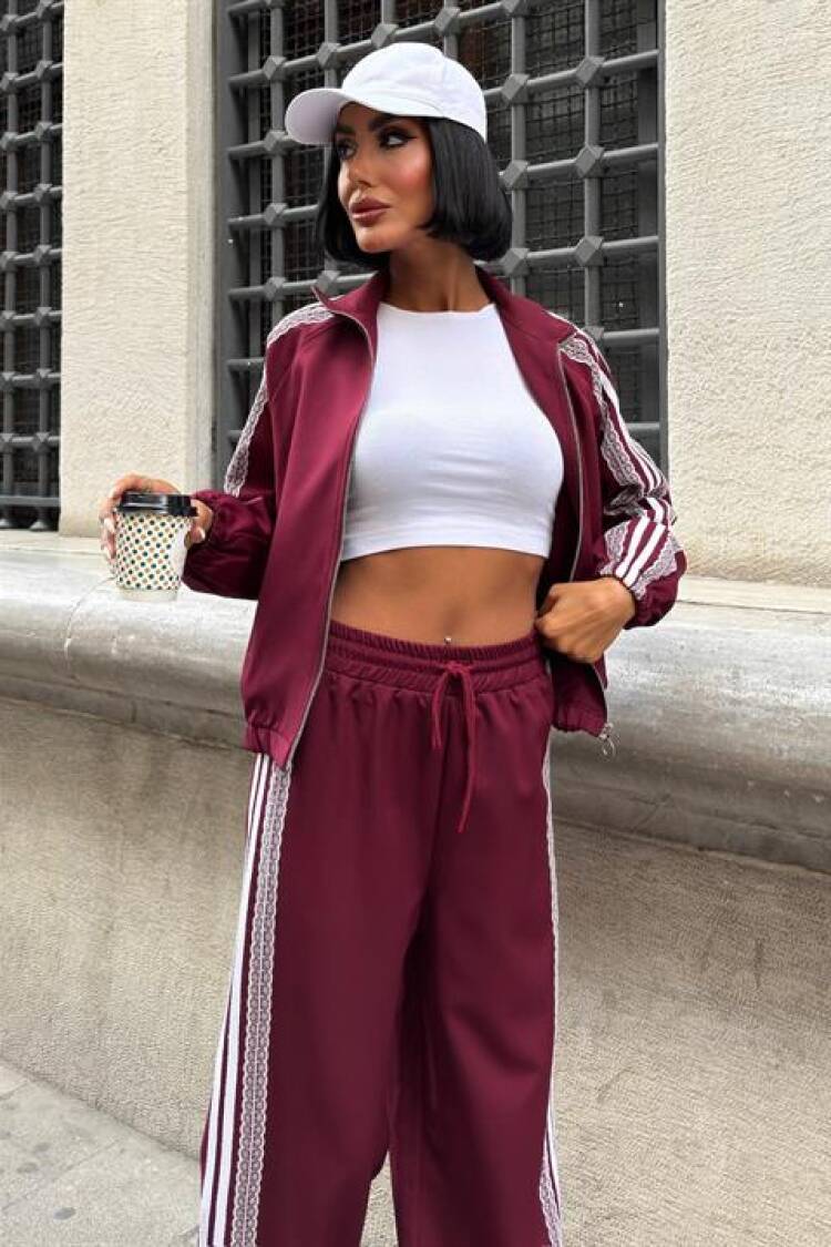 Stripe And Lace Detailed Sports Suit