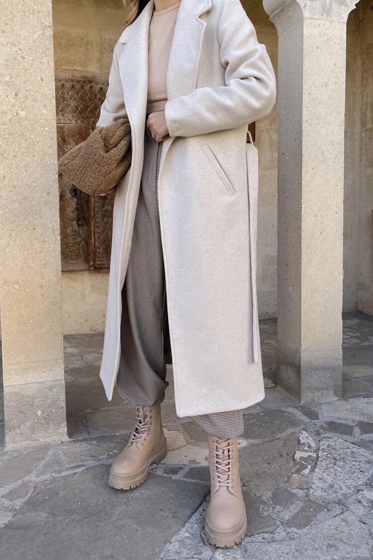 Elegant Beige Single-Breasted Long Coat