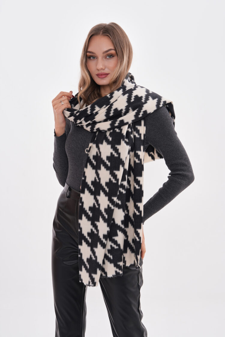 Thick Shawl With Tassel Pattern - Black - Brand: Axesoire - Women & Kids, Baby Clothes Wholesale - Globality Store
