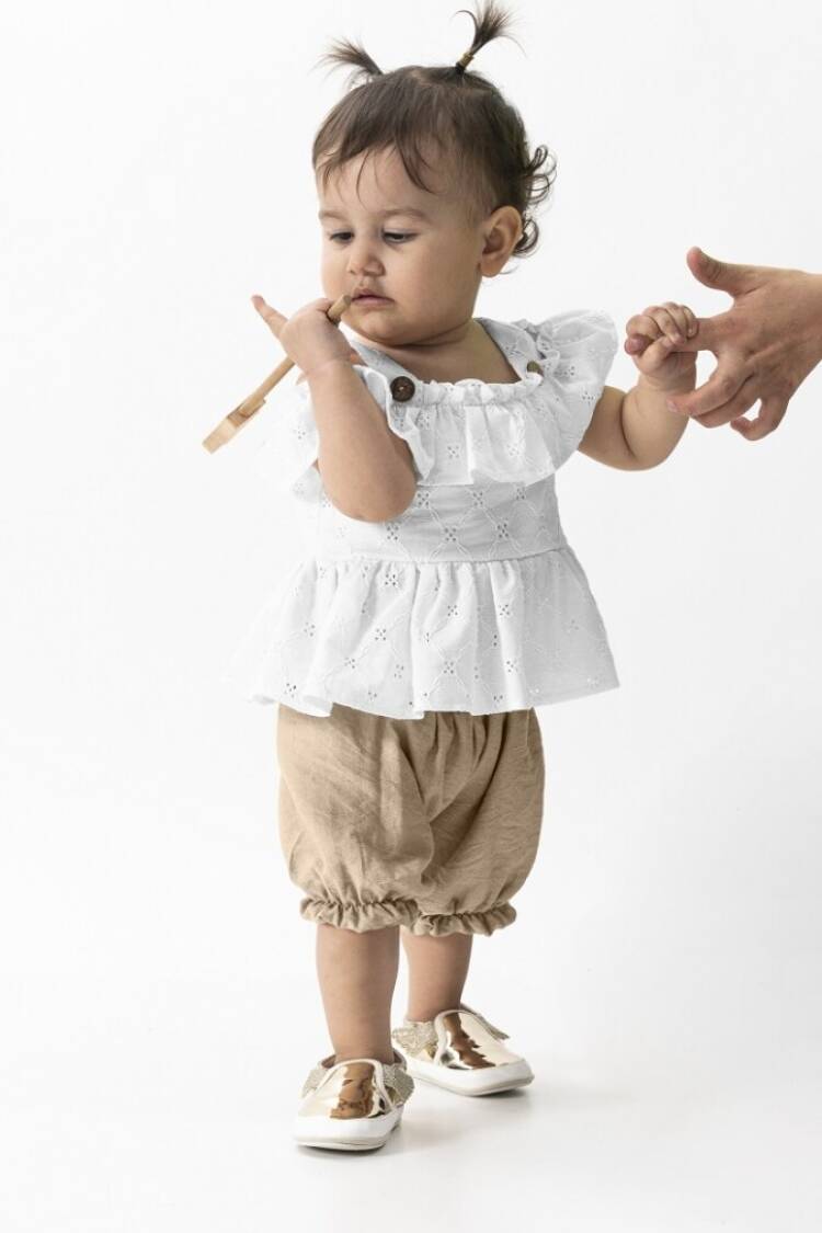 Baby Sets - Toptan Kız Bebek 2'Li Bluz ve Şortlu Takım 6-18M 1022-23136 - Brand: Wecan - Women & Kids, Baby Clothes Wholesale - Globality Store
